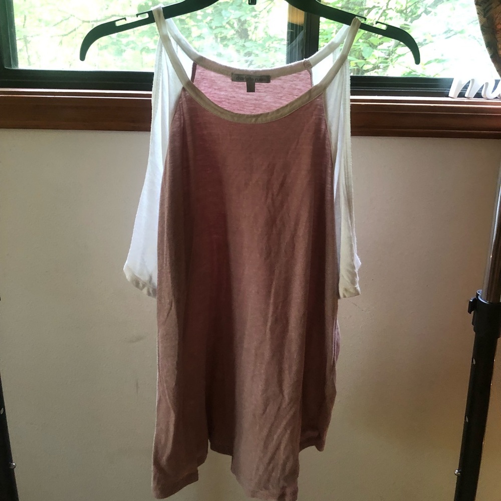 Cut-shoulder Long Sleeve